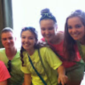 Meet your Posher, Veronica